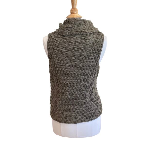 Chico's Olive Green Open Chunky Knit Sweater Vest, Cotton Blend, Size M - Picture 4 of 12
